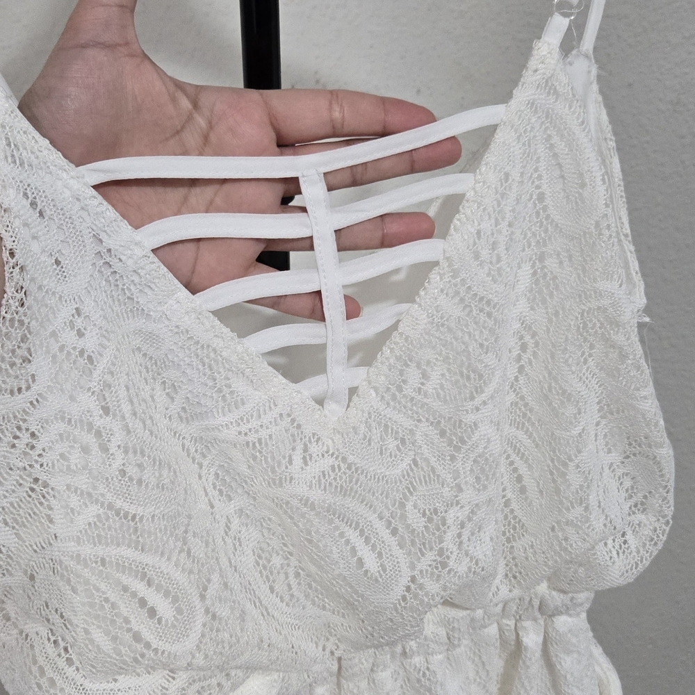 Liberty Love White Lace Strappy Romper - Picture 4 of 7